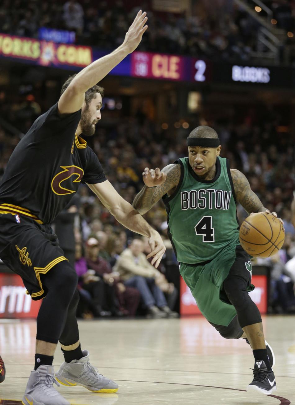 其团队配合 其团队配合