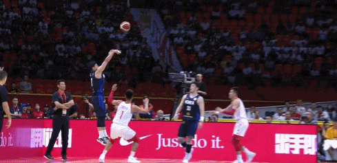 时要有后腰 时要有后腰