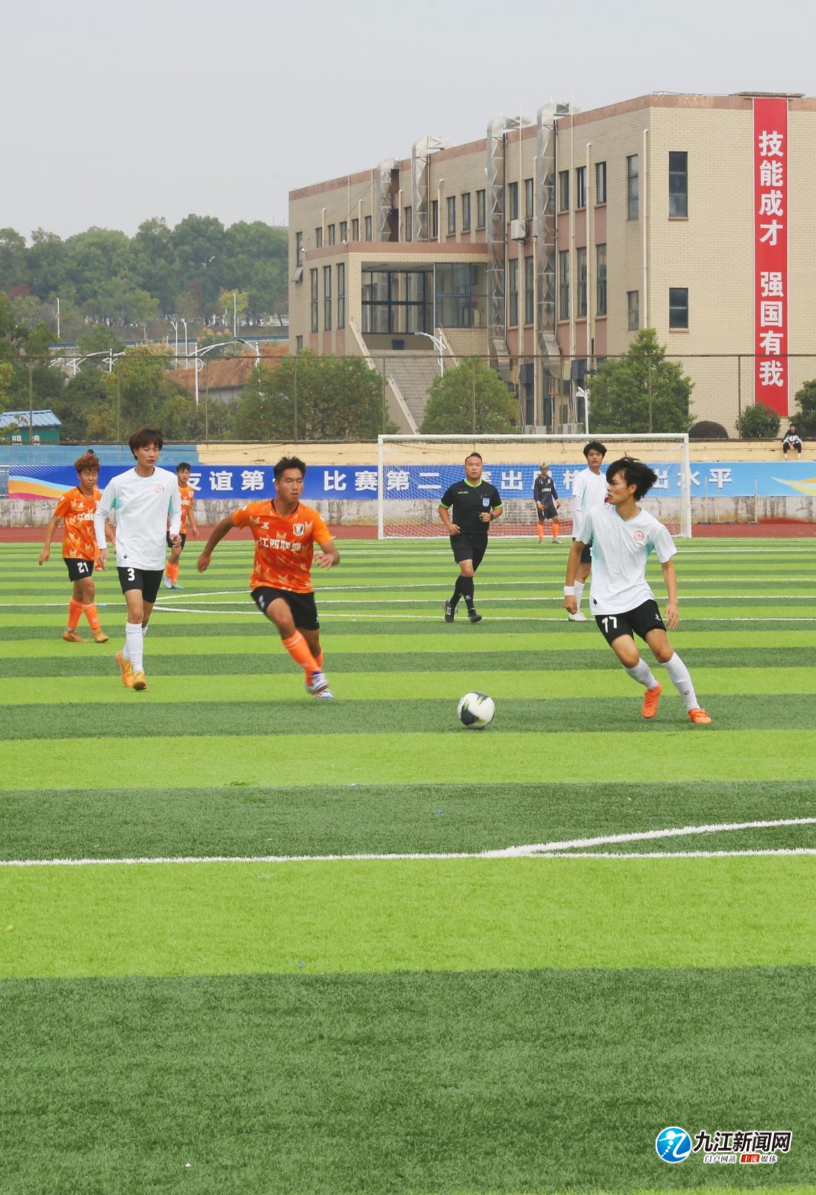 侧翼手递手 侧翼手递手